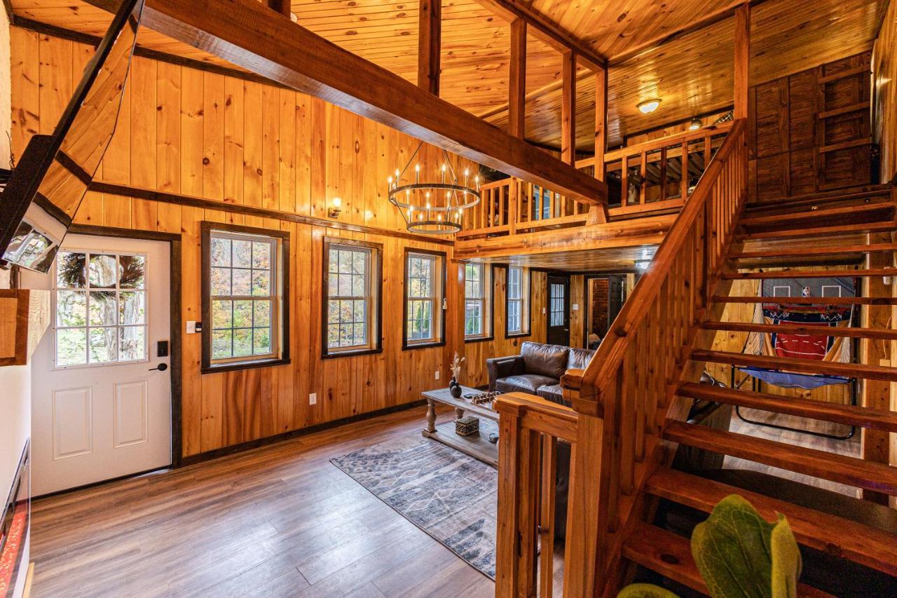 Fun Cabin With Hot Tub, Pool Table & Fire Pit - Big Blue Bryson City Exterior foto